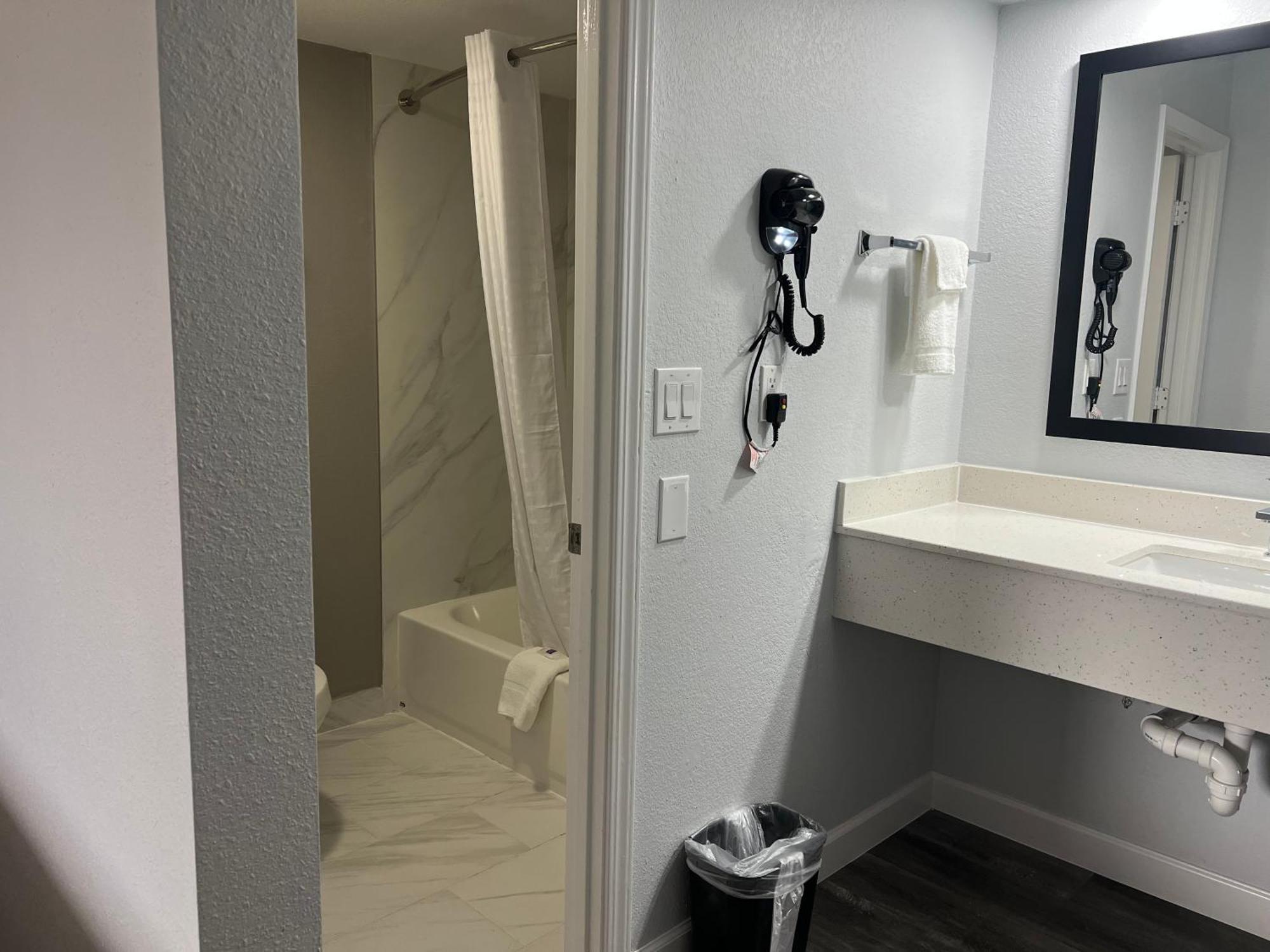Studio 6 Tulsa Ok Central Экстерьер фото